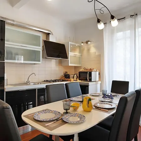 Hilary House Apartment Lucca