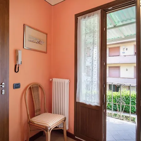Hilary House * Lucca